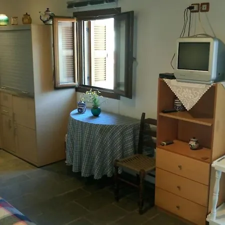 Holiday home Kyma House -150m From The