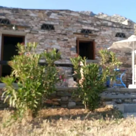 Kyma House -150m From The Holiday home *